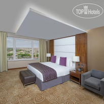 Crowne Plaza Muscat OCEC tophotels