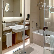 Crowne Plaza Muscat OCEC tophotels
