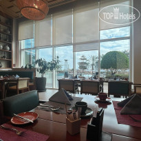 Crowne Plaza Muscat OCEC