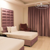 Parkside Plaza Hotel 
