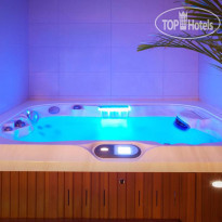 Royal Tulip Muscat Hotel
