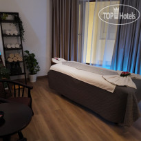 Golden Tulip Muscat