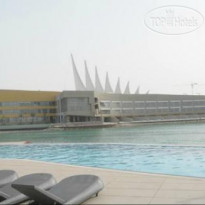 Dragon Hotel And Resort