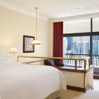 Sheraton Grand Doha Resort & Convention Hotel 