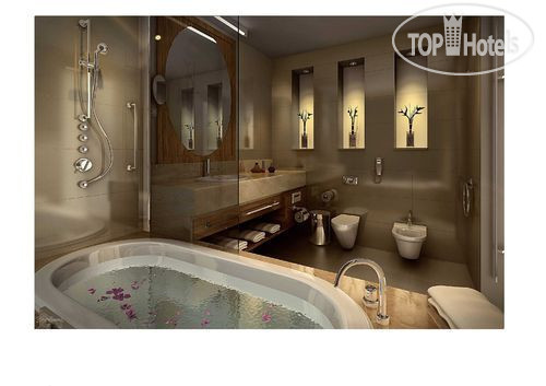 Crowne Plaza Doha