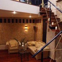 Цунами Дуплекс "Египет", лестница