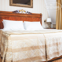 Podol Plaza Hotel Two-room Junior Suite (Полулюк