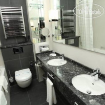 Mercure Kyiv Congress Hotel Ванная комната в номере катего