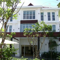 The Frangipani Villa Hotel II 3*