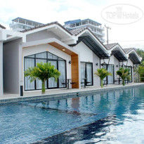 Sandy Clay Bungalows 