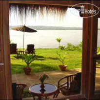 Bagan Hotel River View 