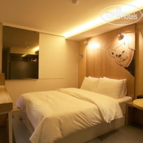 Spring 21 Hotel Sinchon 