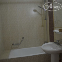 Happy City Hotel 