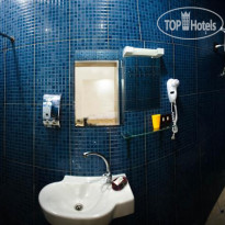 Golden Hotel