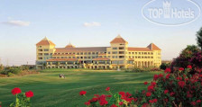 Hilton Pyramids Golf Resort 5*