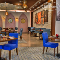 Triumph Luxury Hotel EL Khan Restaurants