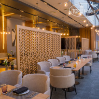 Triumph Luxury Hotel Executive Lounge