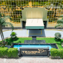 Triumph Plaza Hotel 