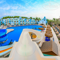 Mirage Bay Resort & Aqua Park Swimming Pool