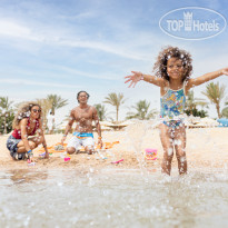 Desert Rose Resort 