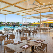 Pickalbatros Jungle Aqua Park Resort - Neverland Hurghada Ресторан Colonies