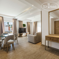 SUNRISE Garden Beach Resort Select Junior Suite