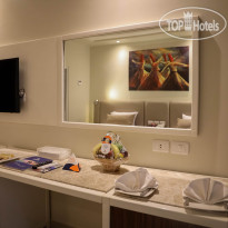 Sunny Days El Palacio Resort Elite Room Dressing Table