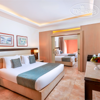 Pickalbatros Alf Leila Wa Leila Resort - Neverland Hurghada Family Room Sliding Door Pool