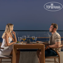 Sentido Naga Bay