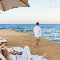 Sentido Naga Bay