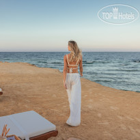 Sentido Naga Bay