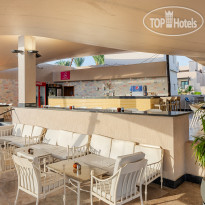 Pickalbatros Sands Hotel - Port Ghalib Бар у бассейна