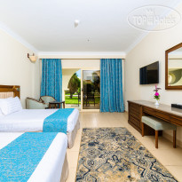 Serenity Alpha Beach 