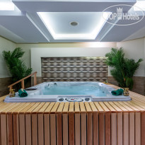 Serenity Alma Heights jacuzzi 