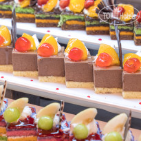 Serenity Alma Heights Aurora Main Restaurant 