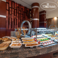 Serenity Alma Heights Aurora Main Restaurant 