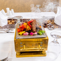 Serenity Alma Heights Andalucia Oriental Restaurant 