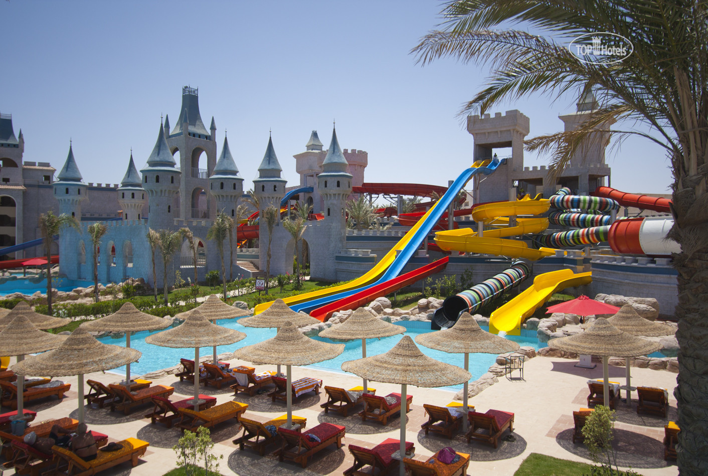 Лучшие аквапарки египта. Отель Египет Serenity fun City. Serenity fun City Hurghada 5 Египет. Отель Serenity fun City 5. Отель Serenity fun City 5 Хургада фото.