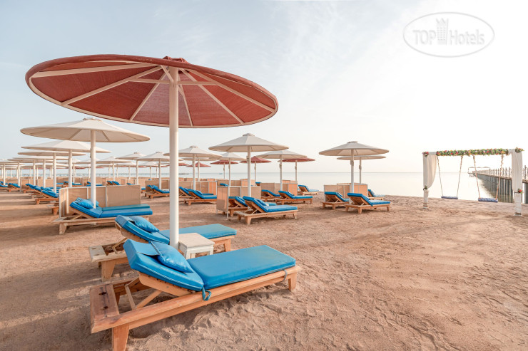 Пляж в Carcavelos Beach Hotel 4*