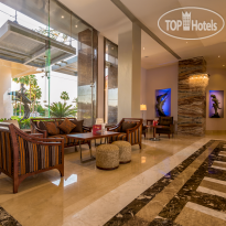 Xperience Kiroseiz Parkland Лобби отеля