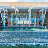 Xperience Kiroseiz Parkland Водопад-фонтан