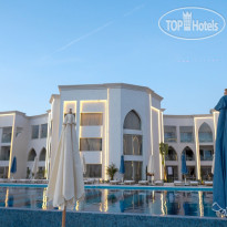 SUNRISE Remal Beach Resort