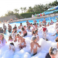 Parrotel Aqua Park Resort Foam Party