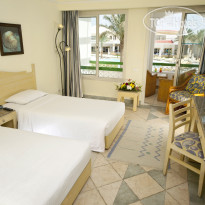 INVIDIA Coral Beach Tiran