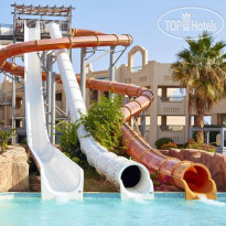 2 бассейна + 2 детских в Coral Sea Waterworld 4*