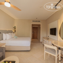 Jaz Fayrouz Deluxe Room