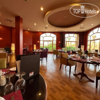 Regency Plaza Aqua Park & Spa Dining Pub (Extra Charge )