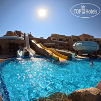 1-	Main Pool at the Water Park в Regency Plaza Aqua Park & Spa 5*