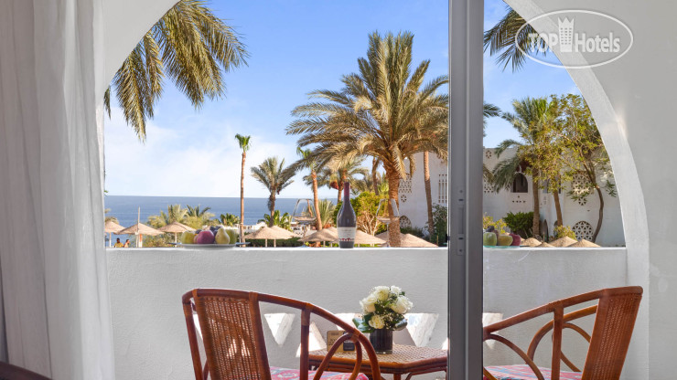 Hotelier's photos Domina Coral Bay Resort 5*