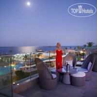 Amphoras Beach Hotel 5*